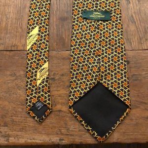 Sublime tie: quiet assertion